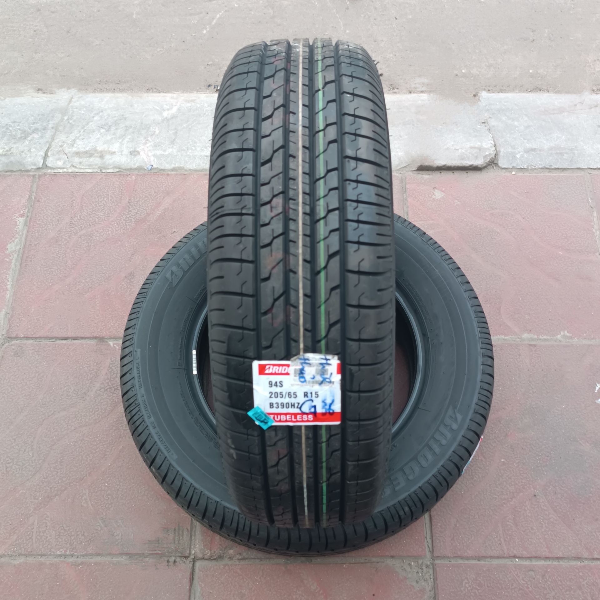 Lốp 205/65R15 Bridgestone B390 Lốp Innova Lốp Lacetti